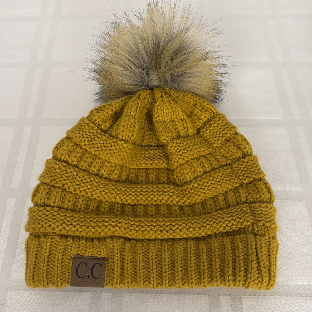 C.C Thick Cable Knit‎ Faux Fuzzy Fur Pom Beanie Cap.